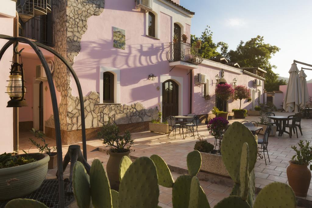 Agriturismo Terrenia Βίλα Trappitello Εξωτερικό φωτογραφία