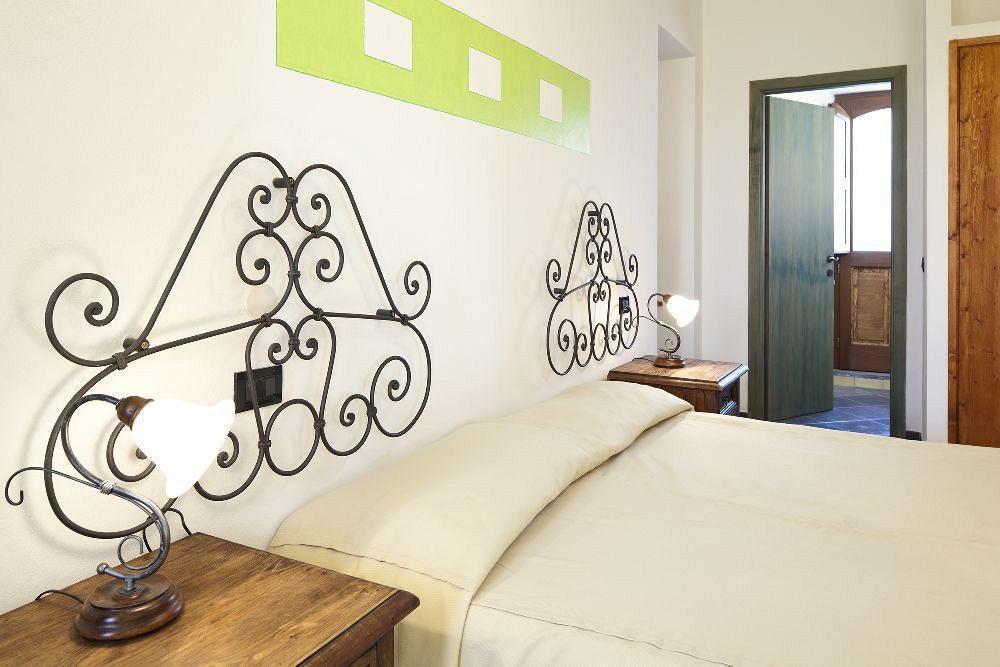 Agriturismo Terrenia Βίλα Trappitello Εξωτερικό φωτογραφία