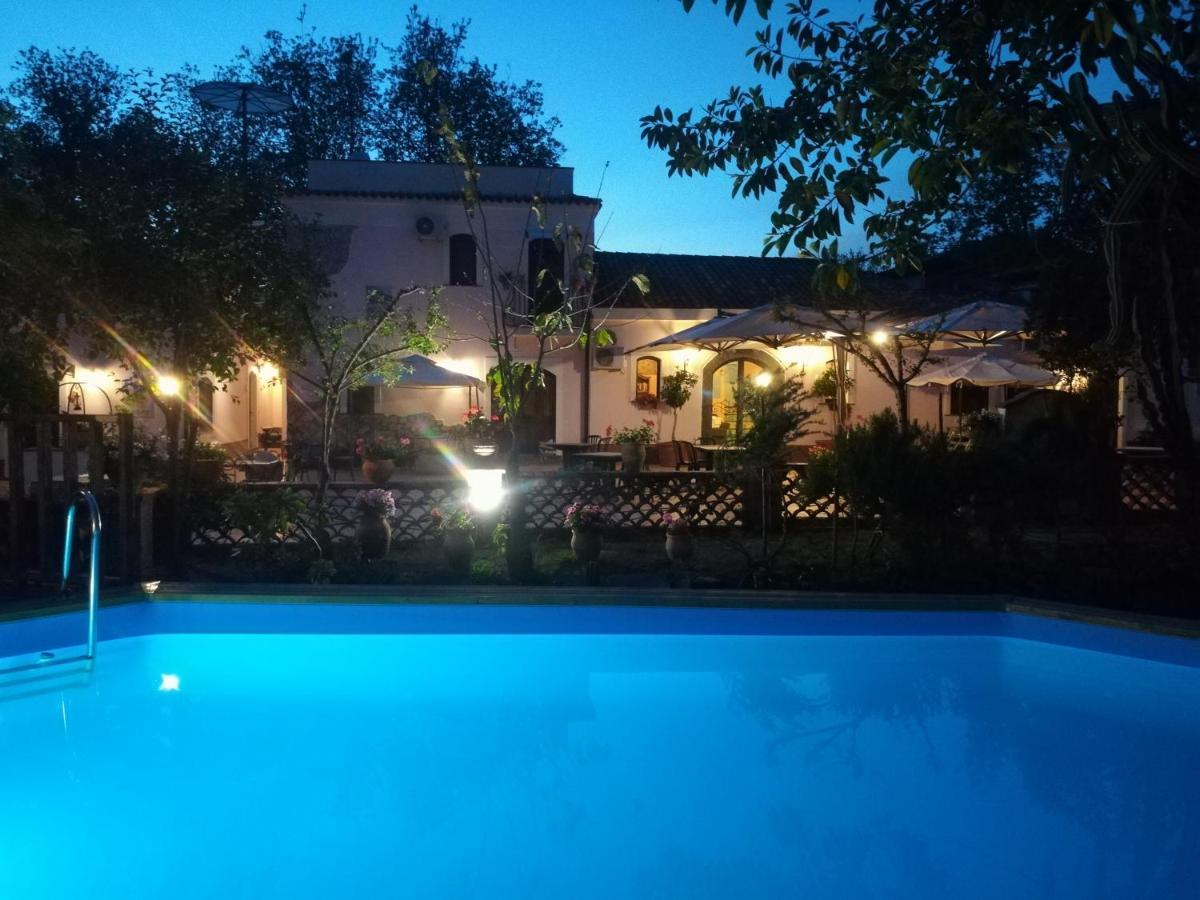 Agriturismo Terrenia Βίλα Trappitello Εξωτερικό φωτογραφία